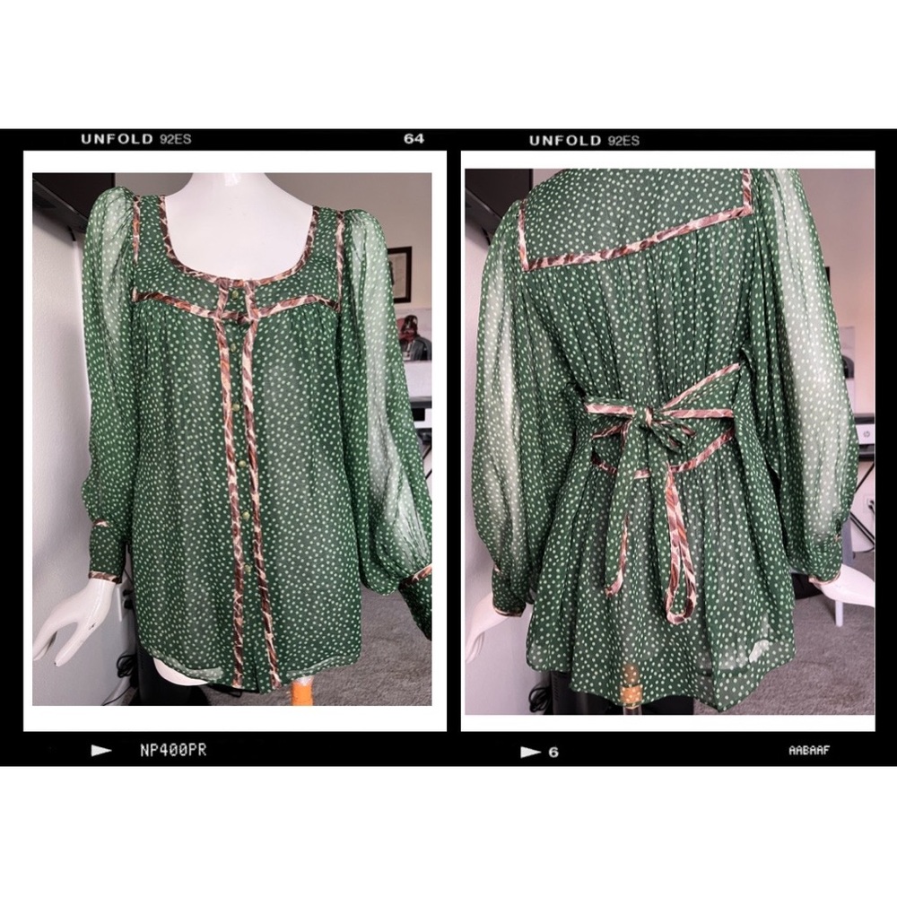 Foley 100% SILK Green Polka dot long sleeve top